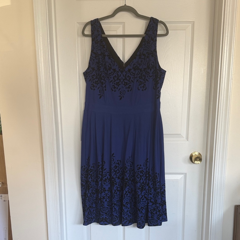 City Chic Blue and Black Floral Midi Dress